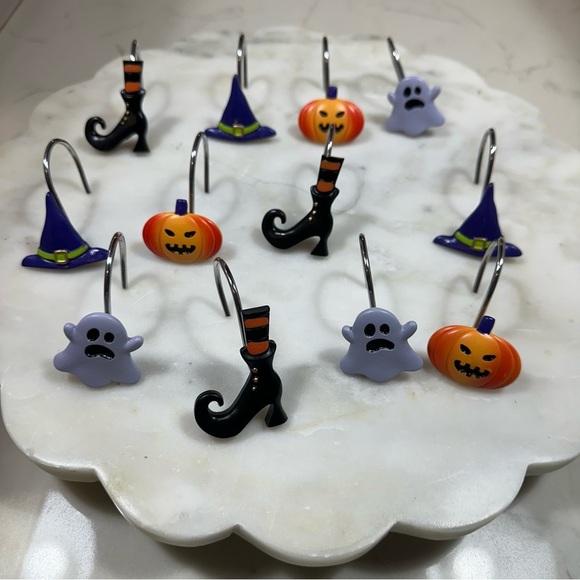 Halloween shower curtain holders - Picture 1 of 2